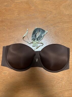 Victoria’s Secret Body by Victoria Bra